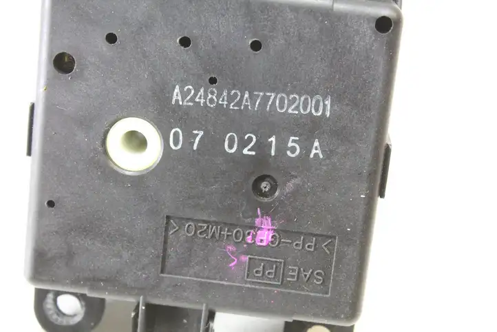 Nissan Qashqai (2006 - 2010) A24842A Двигатель задвижки потока воздуха — фото 3