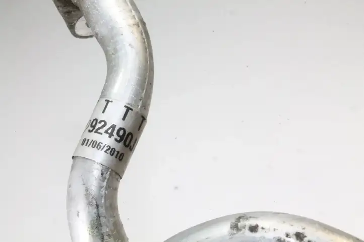 Nissan Qashqai (2010 - 2013) 92490JD70B Трубки и шланги кондиционера — фото 4