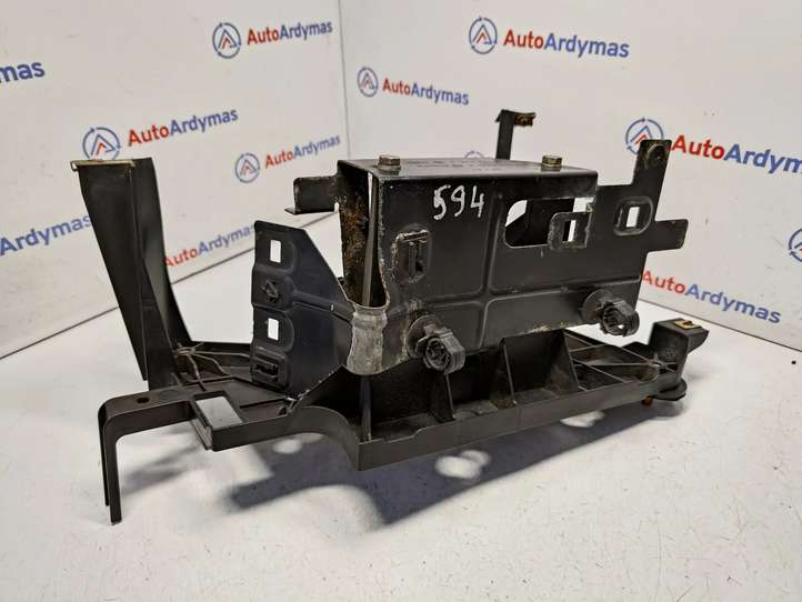 BMW 3 E90 E91 (2005 - 2012)  6768644 Другие детали системы AdBlue