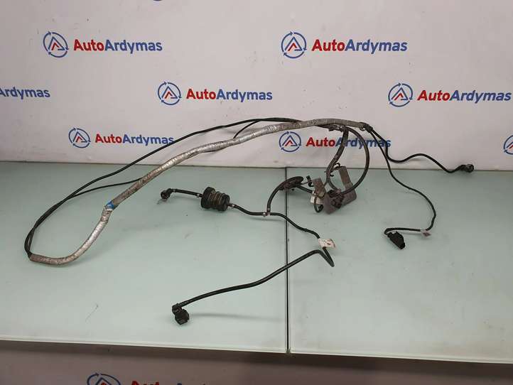 BMW X5 E70 (2006 - 2013)  7205043 Другие детали системы AdBlue