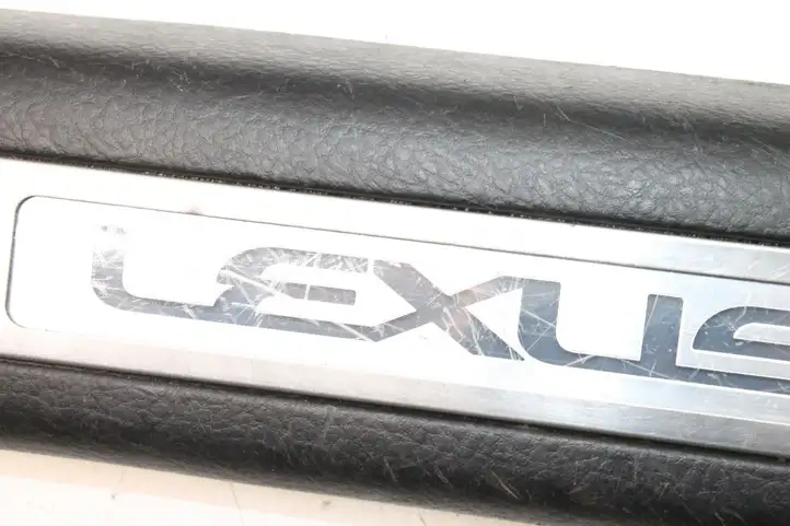 Lexus RX 330 - 350 - 400H (2003 - 2006) 6794048020 Внутренняя обшивка порога (комплект) — фото 11