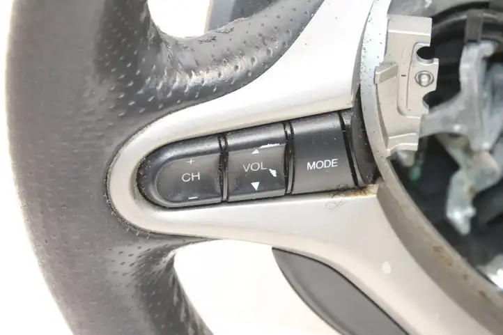 Honda Insight (2009 - 2011) Руль — фото 4