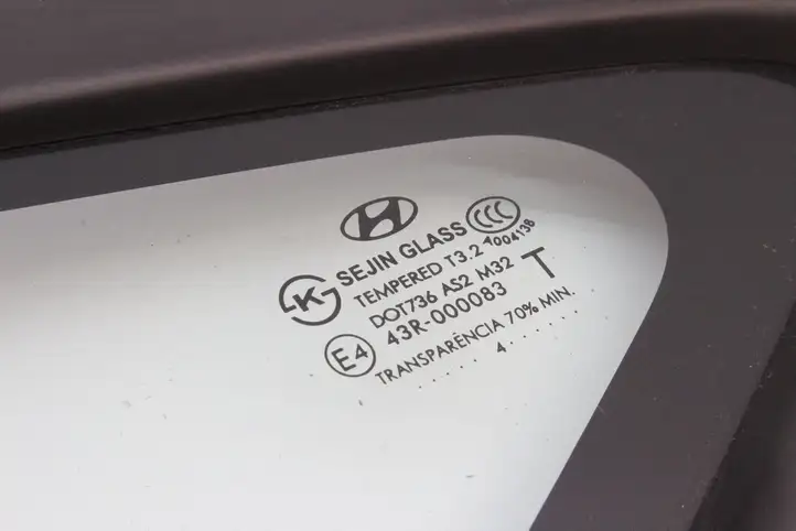 Hyundai ix35 (2013 - 2019) Заднее боковое стекло — фото 4