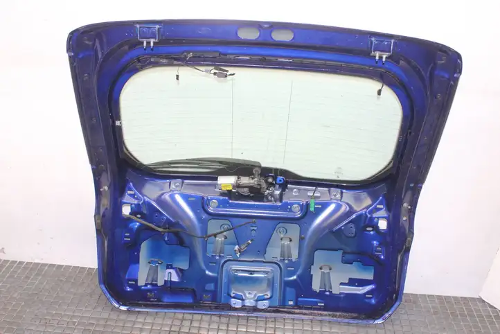 Ford Focus Grand C-MAX (2010 - 2019) Крышка багажника — фото 3