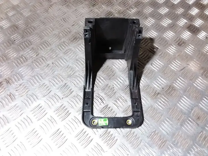 Audi A3/S3 8P (2008 - 2013) 8P0863531A Прочие детали салона — фото 1