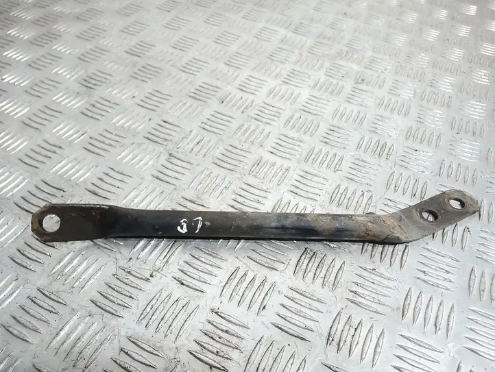 Nissan Qashqai (2006 - 2010)   Вилы