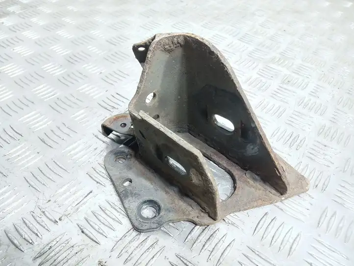 Nissan Qashqai (2006 - 2010)   Другая часть задней подвески