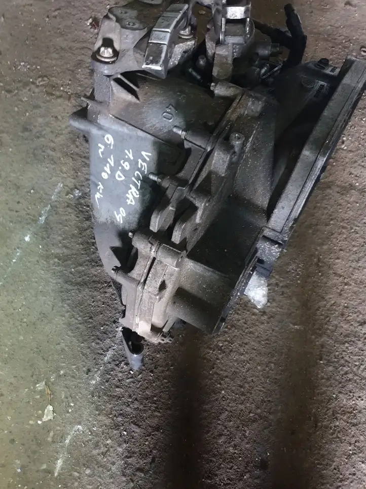 Opel Vectra (2002 - 2005)  F40 Механическая коробка передач, 6 передач