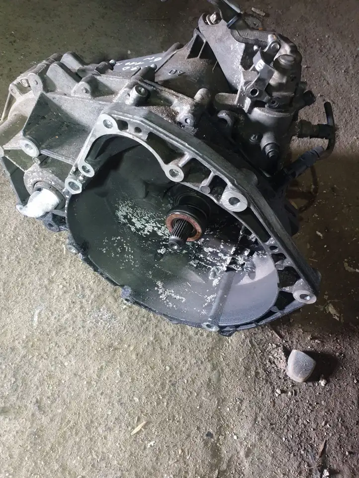 Opel Vectra (2002 - 2005)  F40 Механическая коробка передач, 6 передач