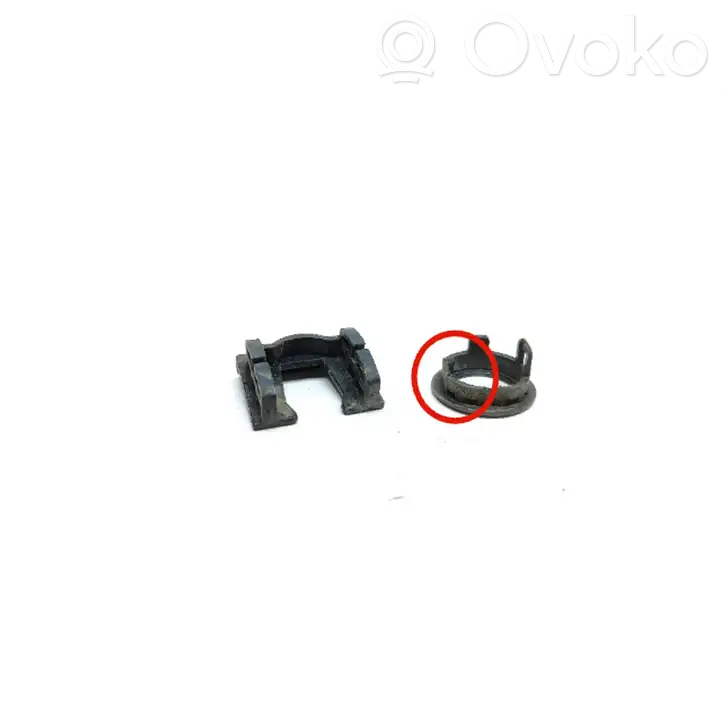 Mazda 3 II (2009 - 2011) Кронштейн переднего датчика парковки — фото 1