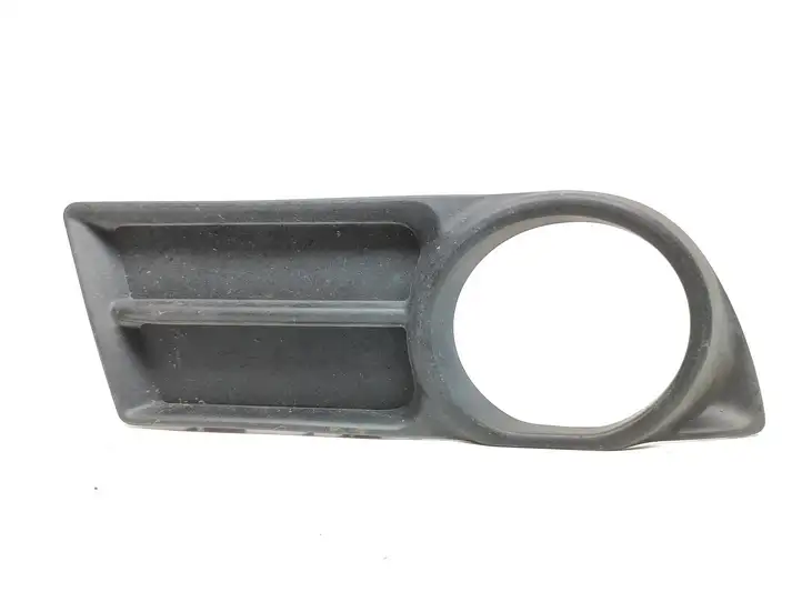 Toyota Corolla Verso AR10 (2004 - 2009) 521270F010 Нижняя решетка переднего бампера — фото 1