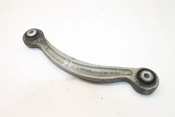 Mercedes-Benz C W204 (2007 - 2014) Деталь задней подвески — фото 2