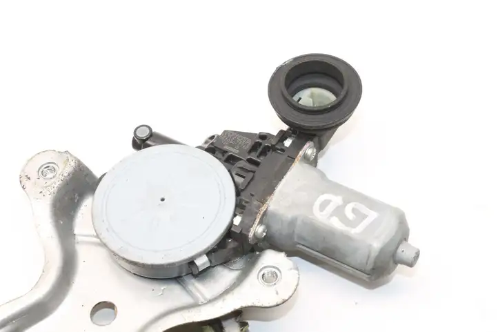 Lexus RX 330 - 350 - 400H (2003 - 2006) 8571058010 Стеклоподъемник передней двери (комплект) — фото 4