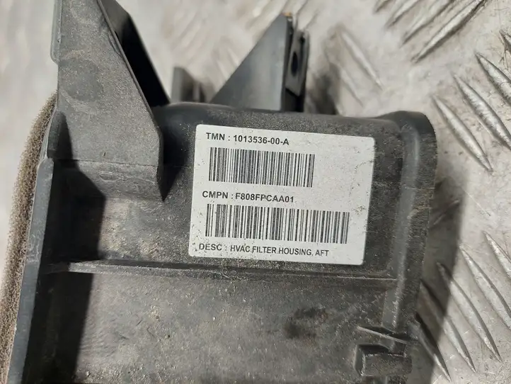 Tesla Model S (2012 - 2016) 101353600A Воздуховод салонного фильтра — фото 2