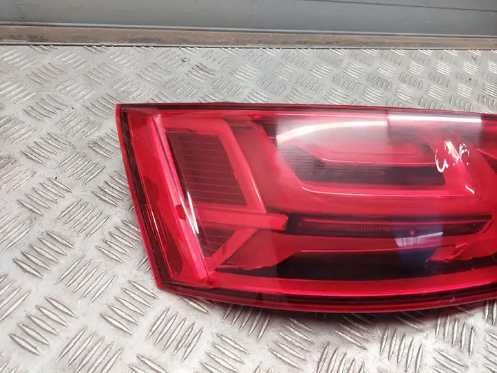 Audi Q7 4M (2015 - ) 4M0945093L Задний фонарь в крышке багажника — фото 5
