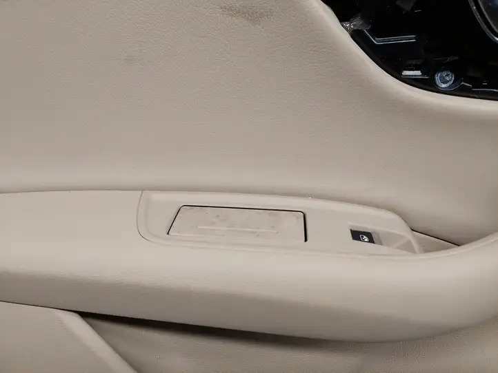 Audi Q7 4M (2015 - ) 4M0868067B Обшивка задней двери — фото 5