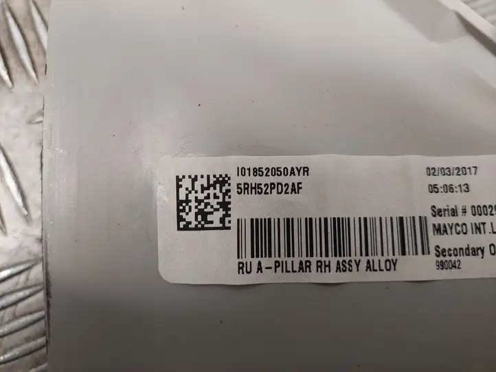 Chrysler Pacifica (2016 - ) 5RH52PD2AF Обшивка стойки A — фото 2