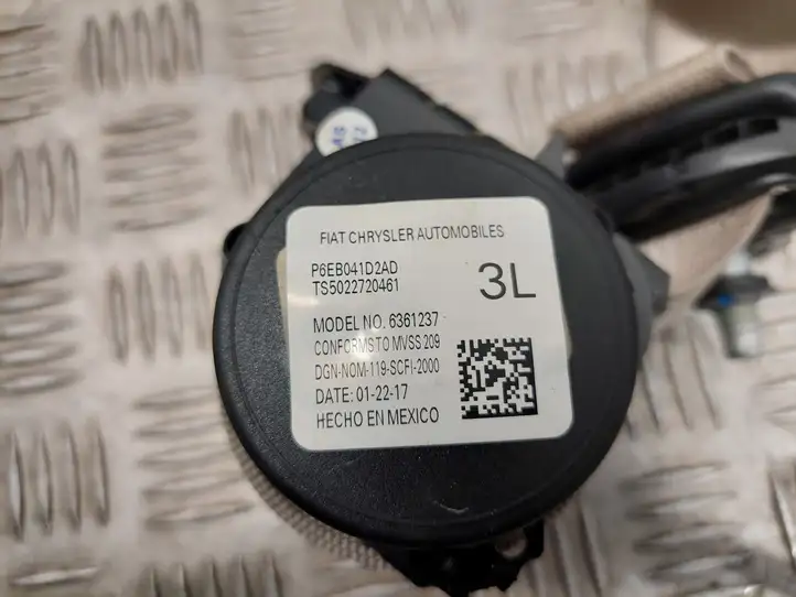 Chrysler Pacifica (2016 - ) P6EB041D2AD Ремень безопасности 3-го ряда — фото 2