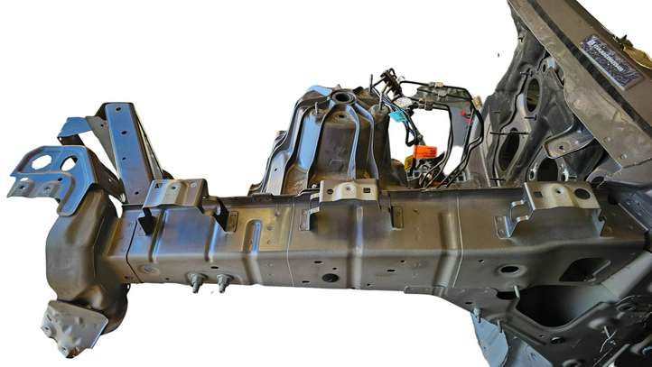 Jeep Cherokee (2017 - 2022)   Передняя четверть