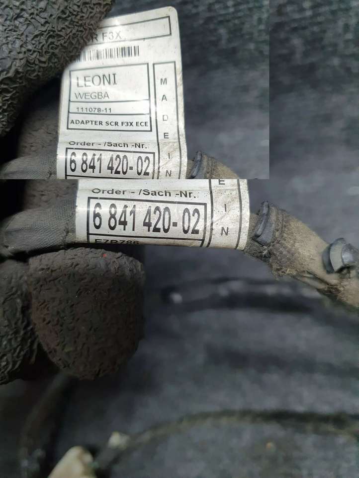 BMW 4 F32 F33 (2013 - 2017)  6841420 Другие детали системы AdBlue