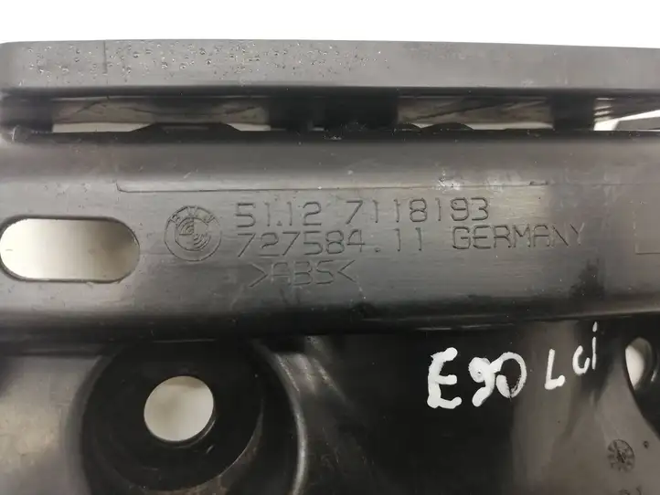 BMW 3 E90 E91 (2005 - 2012) 7118193 Кронштейн заднего бампера — фото 2