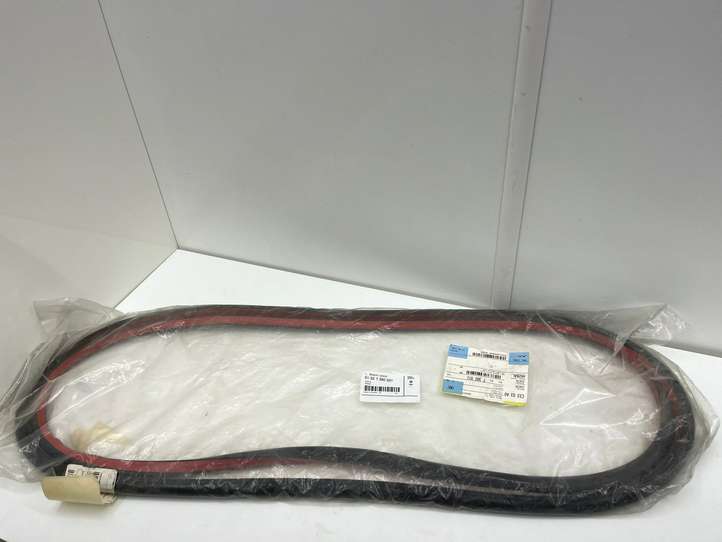 BMW X4 F26 (2014 - 2017)  9201209990 Уплотнительная резина передней двери (на дверях)
