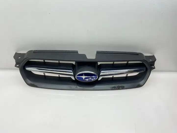 Subaru Legacy (2003 - 2009) 91121AG010 Верхняя решетка радиатора — фото 1