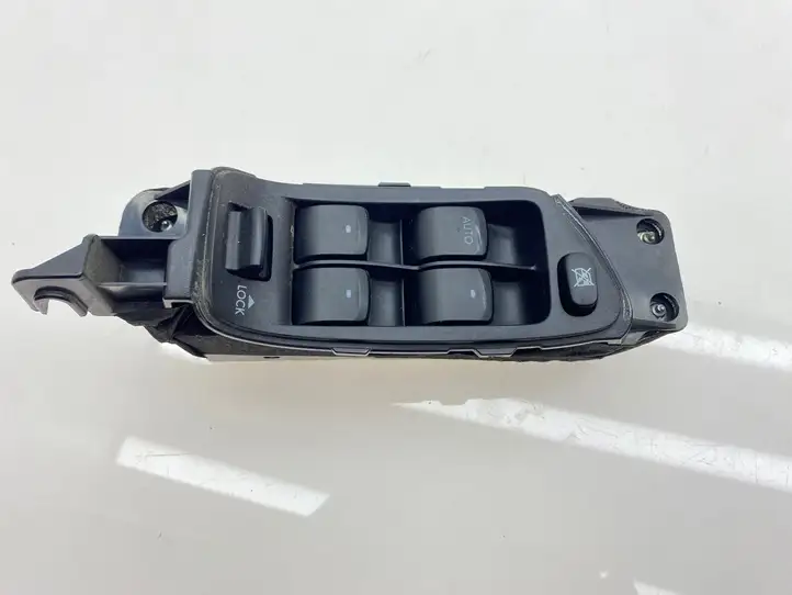 Subaru Outback (2007 - 2009) 83071AG05A Кнопка стеклоподъемников — фото 2
