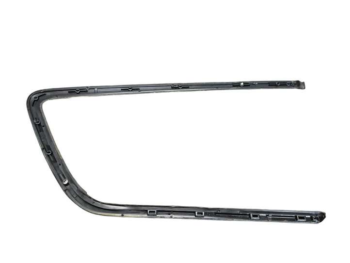 Chrysler Pacifica (2016 - )  68227297A Отделка заднего бокового стекла