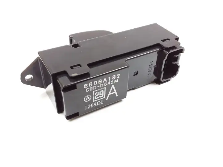 Mitsubishi Outlander (2007 - 2012) 8608A182 Кнопка стеклоподъемников — фото 4