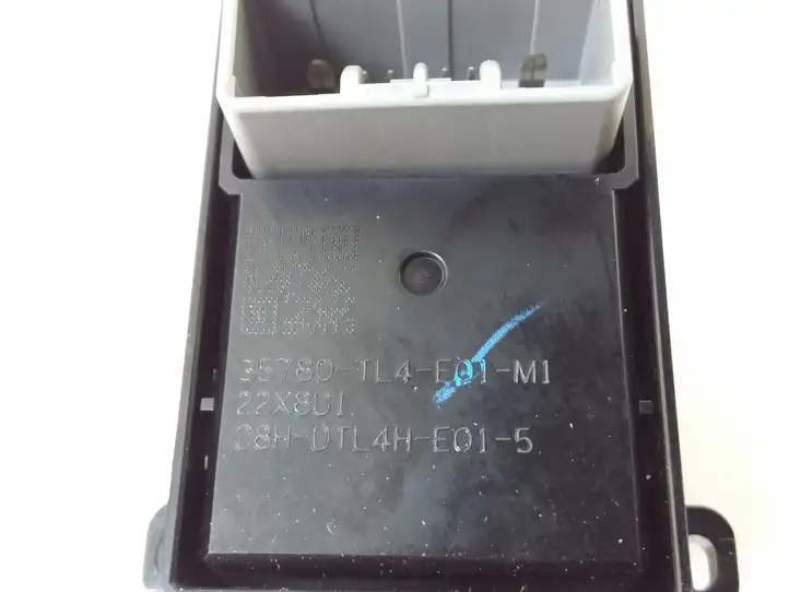 Honda Accord (2008 - 2016) 35780TL4E01M1 Кнопка стеклоподъемников — фото 4