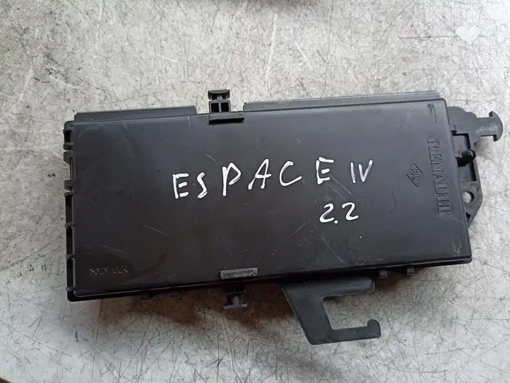 Renault Espace - Grand espace IV (2004 - 2014) 12212159 Модуль комфорта — фото 2