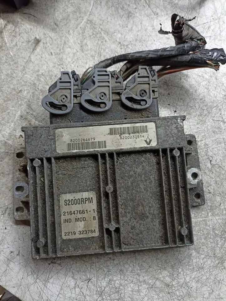 Renault Laguna II (2001 - 2005) 8200264679 Блок управления двигателем (ЭБУ) — фото 1