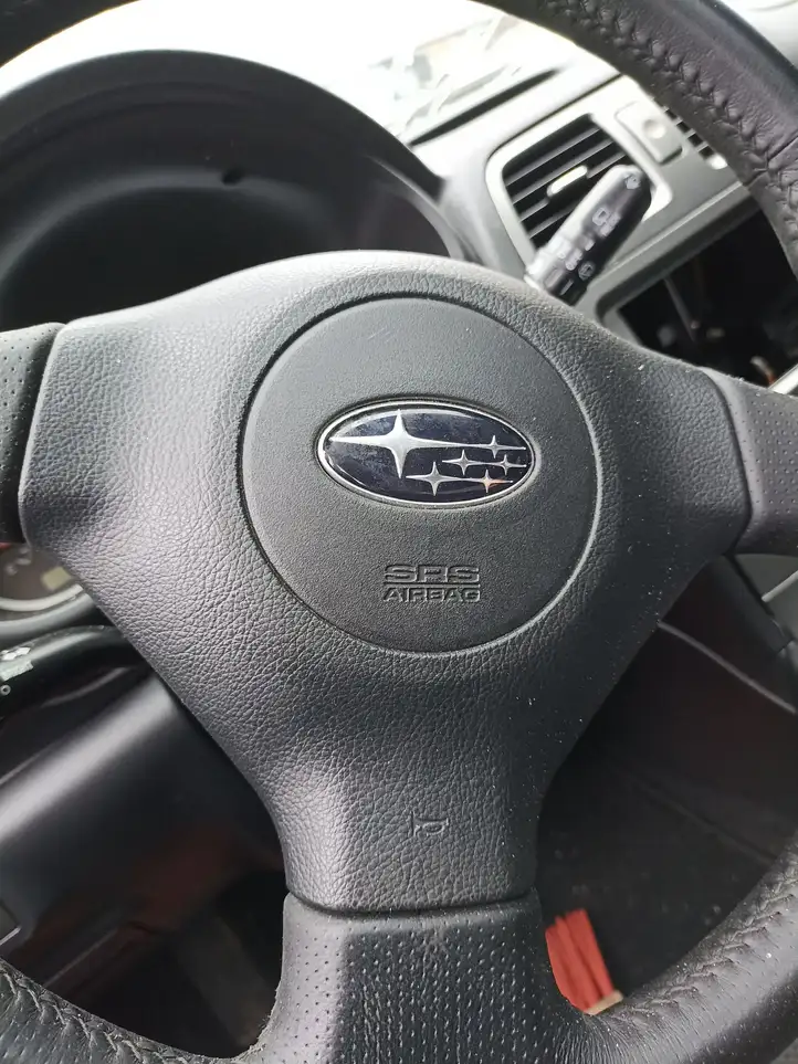 Subaru Impreza II (2006 - 2007) Подушка безопасности руля — фото 1