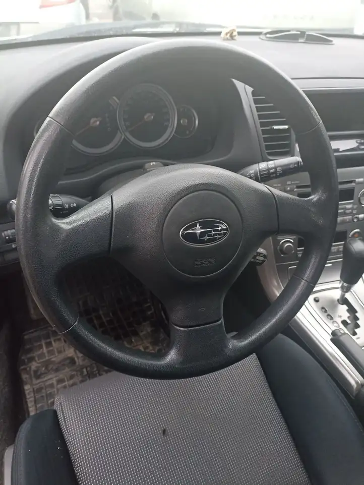Subaru Legacy (2003 - 2009) Подушка безопасности руля — фото 1