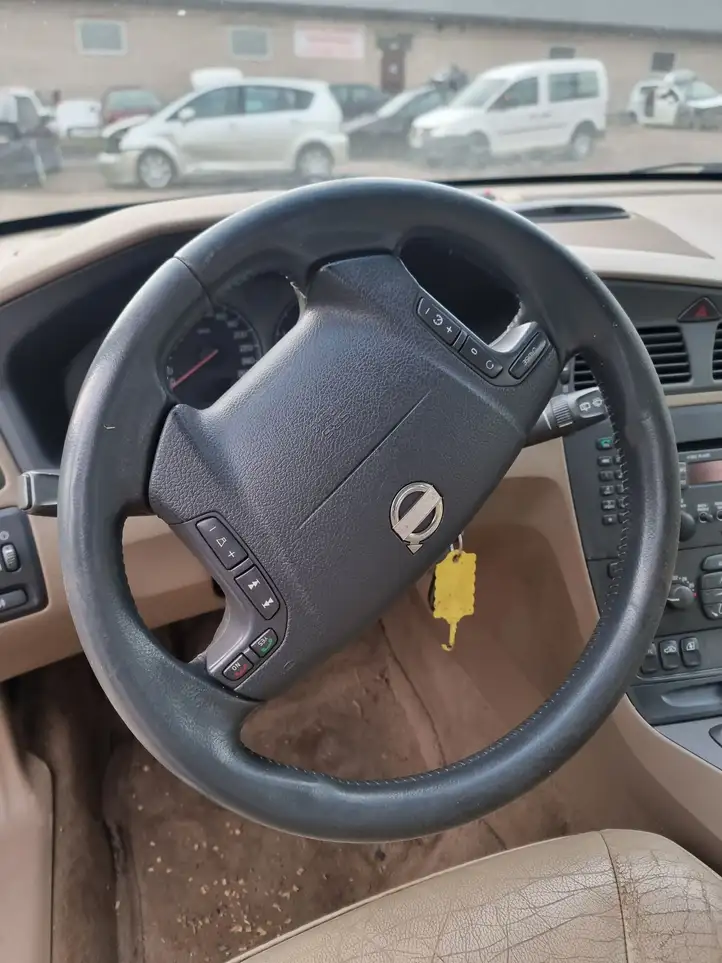 Volvo V70 (2000 - 2004) Руль — фото 1