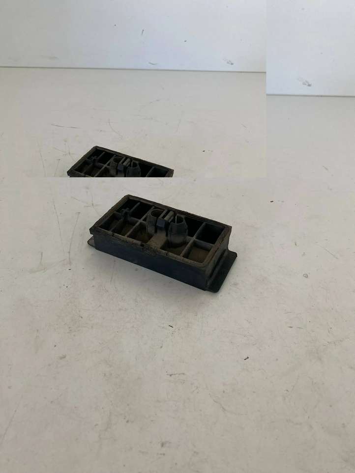 Audi A6 (2011 - 2014)  4G0802847 Подушка поддомкратника