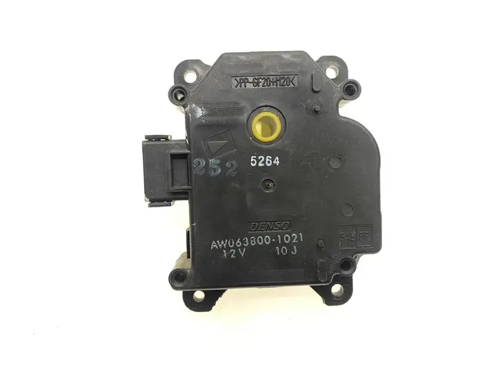 Subaru Tribeca (2007 - 2014) aW0638001021 Двигатель задвижки потока воздуха — фото 2