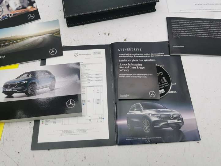 Mercedes-Benz EQA (2021 - )   Сервисная книжка