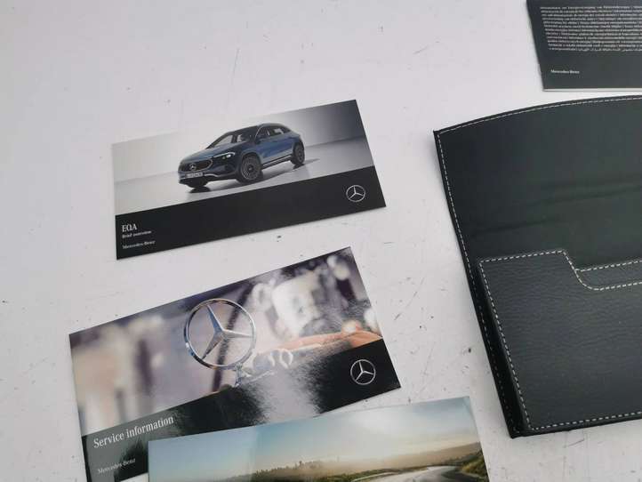Mercedes-Benz EQA (2021 - )   Сервисная книжка
