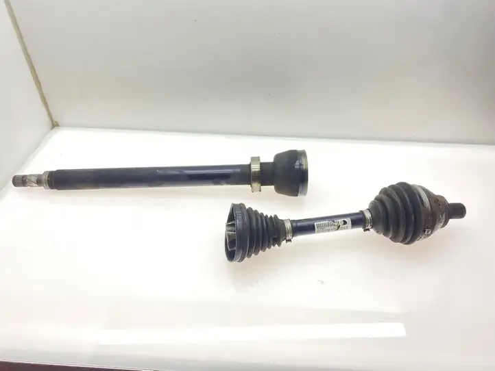 Volvo S60 (2010 - 2013) 31272548 Передняя полуось — фото 1