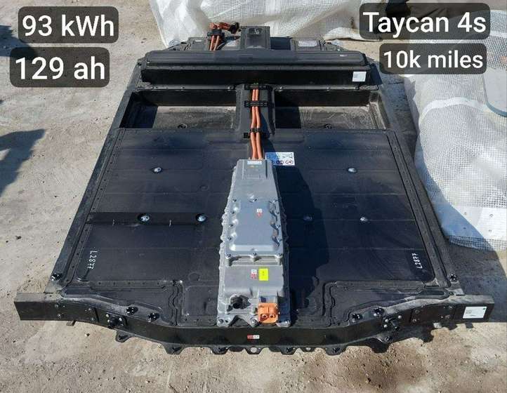 Porsche Taycan 9J1 (2019 - )  9J1915100AR  Аккумуляторная батарея гибридного / электрического автомобиля