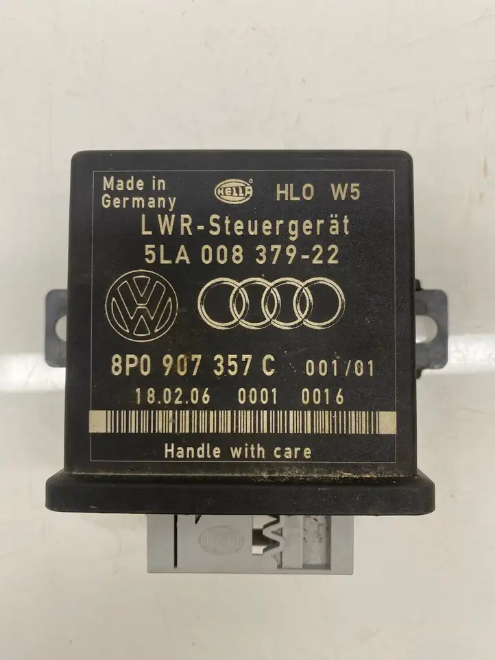Audi A6 S6 C6 4F (2004 - 2008) 8P0907357C Блок управления светом — фото 2