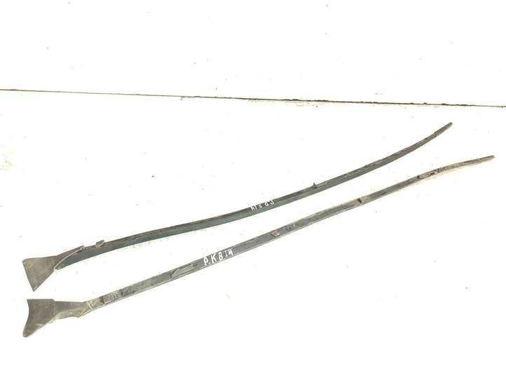 Volvo C70 (2005 - 2009)  30787525 Уплотнительная резина передней двери (на дверях)