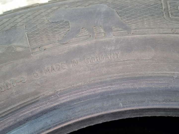 Kia Ceed (2010 - 2012)  GISLAVED Зимняя покрышка (покрышки) сR 15