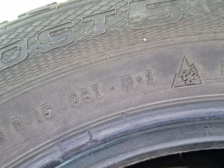 Kia Ceed (2010 - 2012)  GISLAVED Зимняя покрышка (покрышки) сR 15