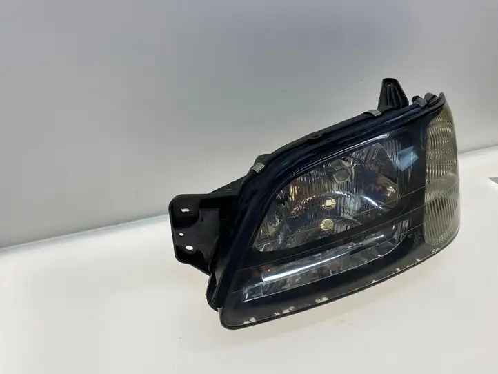 Subaru Legacy (1999 - 2003) 84001AE231 Передняя фара — фото 4