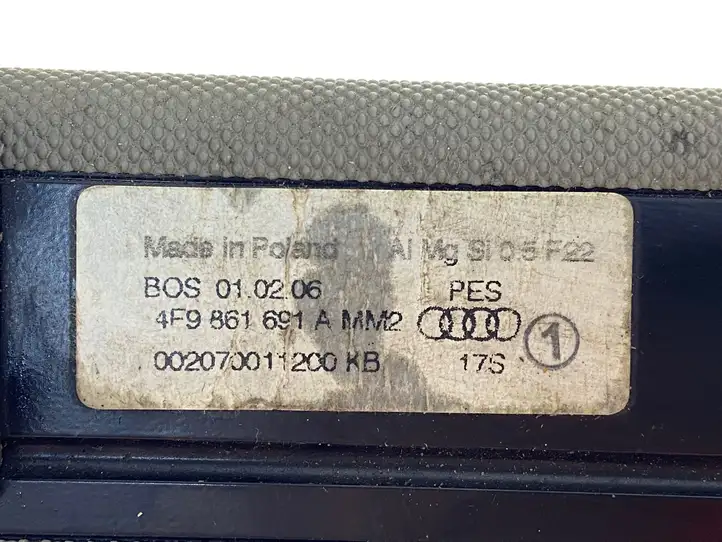 Audi A6 S6 C6 4F (2004 - 2008) 4F9861691A Шторка багажника (сетка) — фото 2