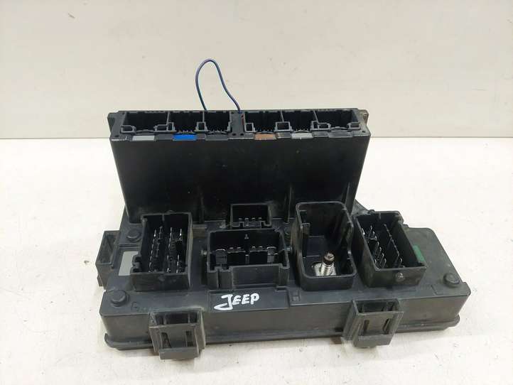 Jeep Compass (2006 - 2010)  P04692207AE Модуль управления BSM