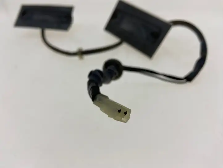 Subaru Legacy (2003 - 2009) Vc02-016 Подсветка номера — фото 2
